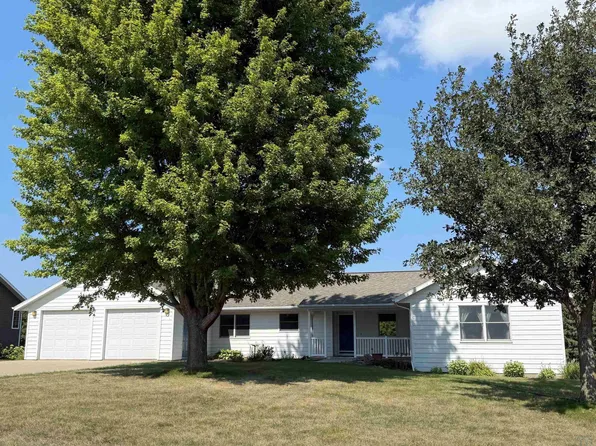 106 Mill Pond Rd, Rock Rapids, IA 51246
