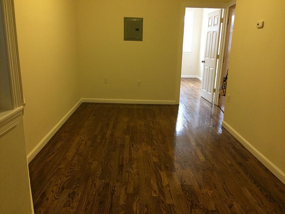 2nd image of 42 Hawkins St APT 3R