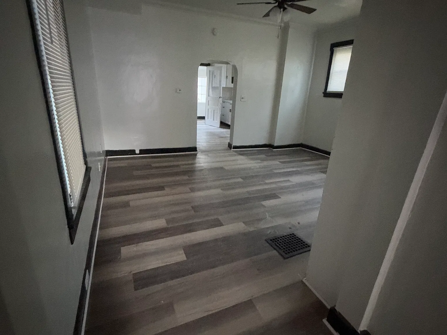 3 bed, 1496 sqft, $1,400 — Photo 3