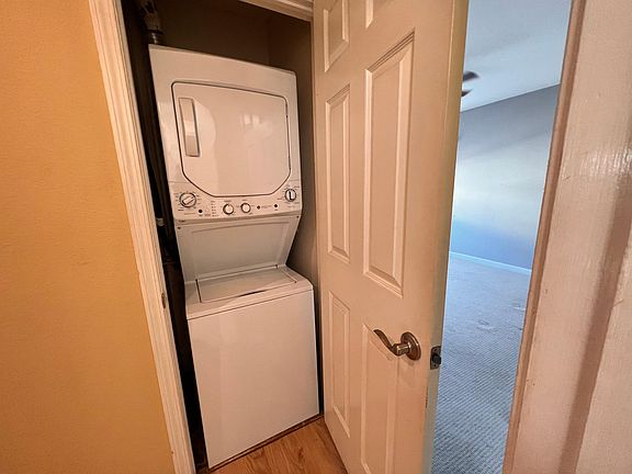 5th image of 4509 Idaho St Unit 8