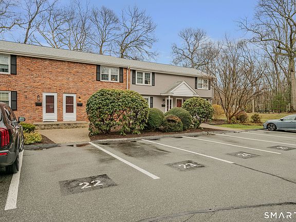 3rd image of 81 East Pattagansett Road #24