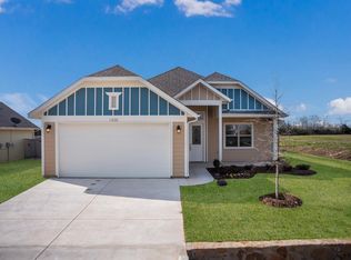 1438 Blue Bonnett Blvd, Gainesville, TX 76240