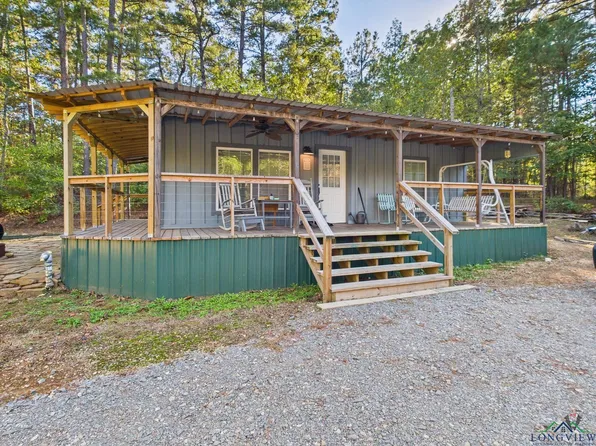 1068 Holiday Harbor Dr, Jefferson, TX 75657