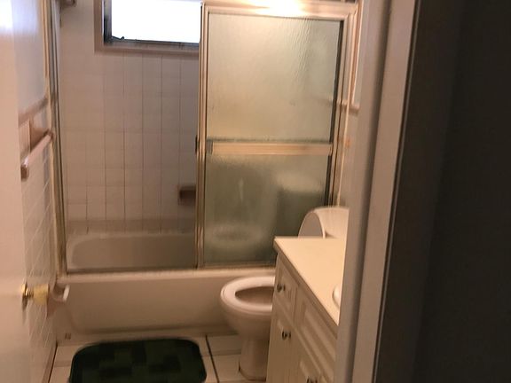 4th image of 801 S Highland Dr