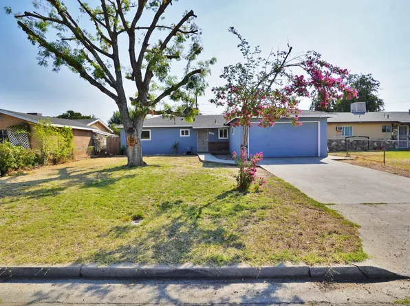 1108 Millwood Dr, Sanger, CA 93657