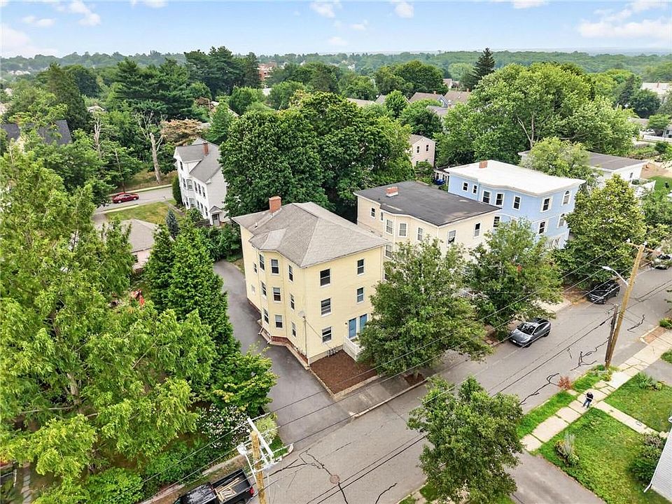 1st image of 68 9th St