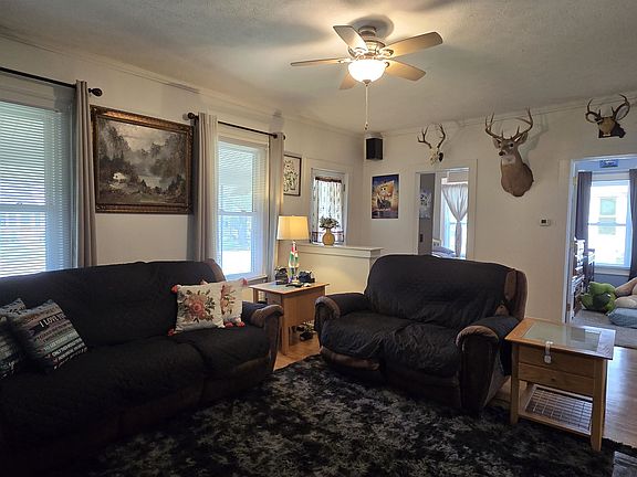 4th image of 412 N Chatham St