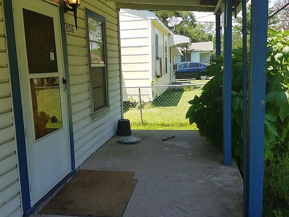 3rd image of 7026 Penny St