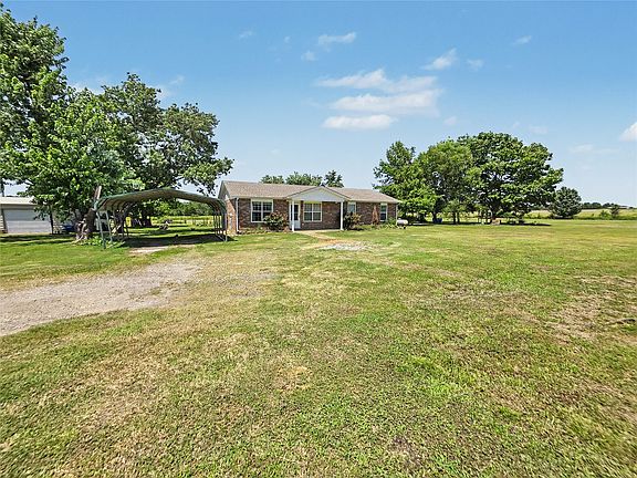 4th image of 3034 E Davis Field Rd