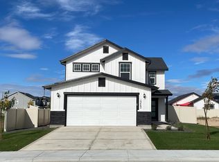 10462 Blackpool Rdg, Saint Nampa, ID 83687