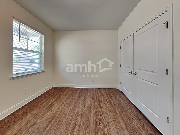103 Kirk Dr — Photo 22