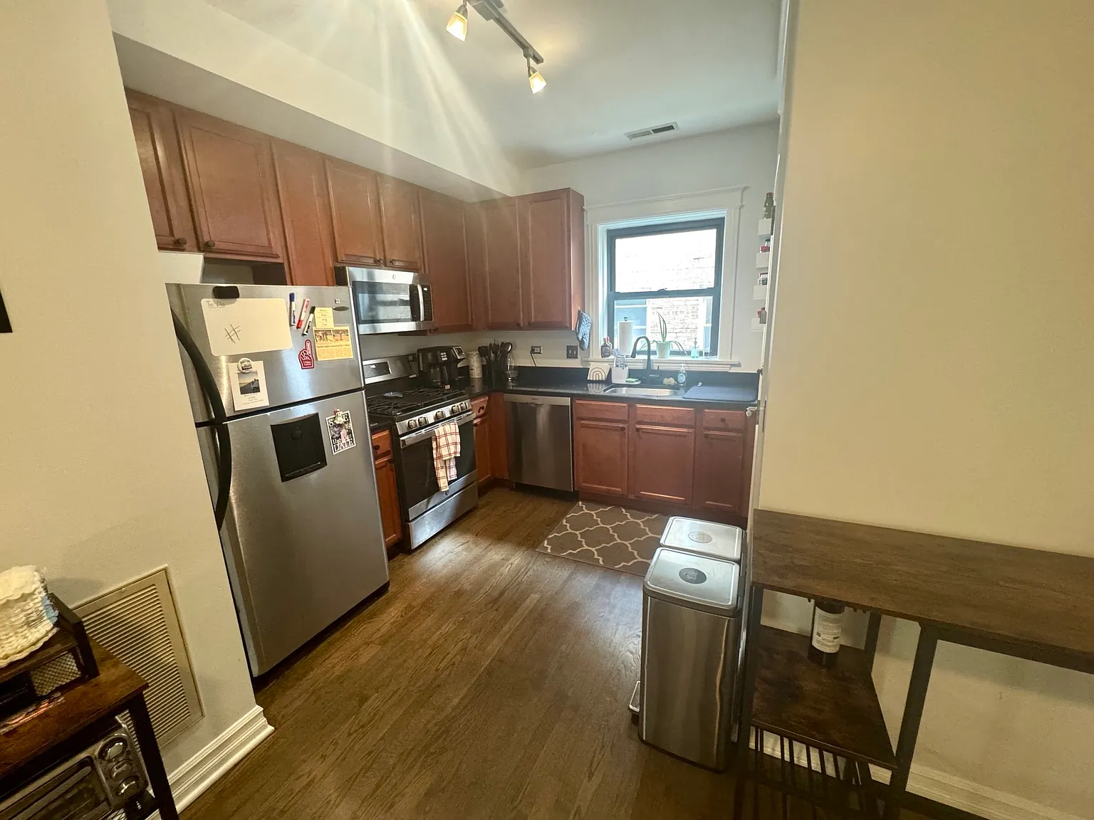 2 bed, $2,400 — Photo 2