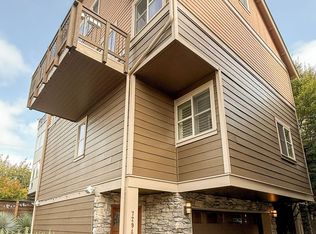 729 16th Ave #A, Seattle, WA 98122