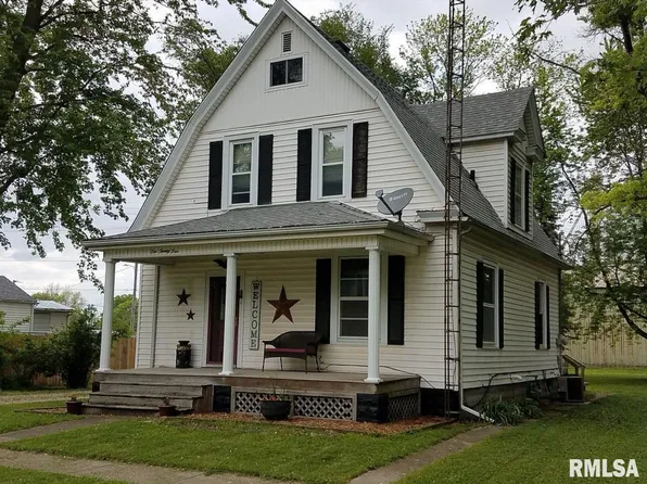 225 W Conrey St, Williamsville, IL 62693