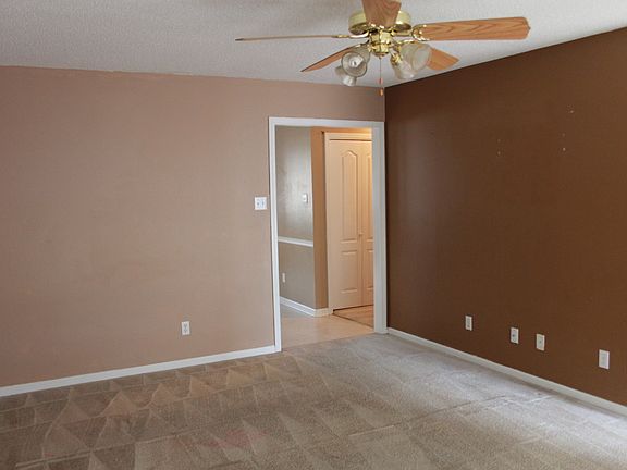 2nd image of 1600 Jordan Ln