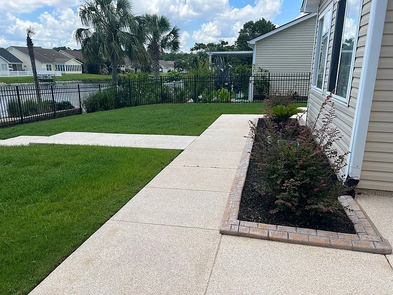 351 Vermillion Dr — Photo 33