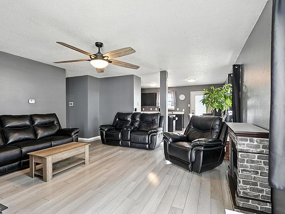 5th image of 11848 Buck Creek Cir