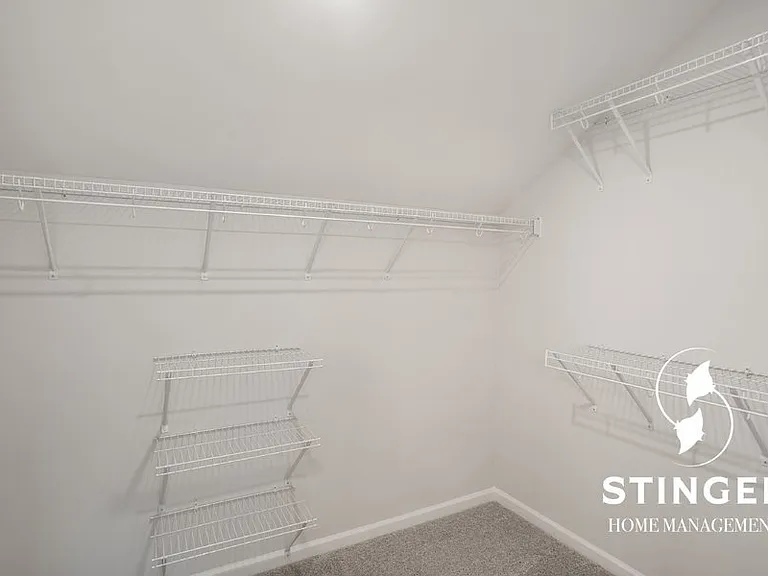 103 Grange Ln — Photo 21