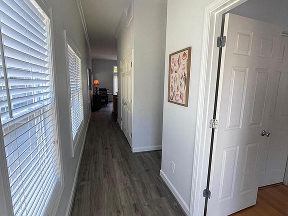 5th image of 1605 Shoreline Place
