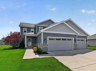 4416 Eagle Ridge Lane, Windsor, WI 53598