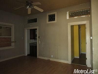 2nd image of 3609 1st Ave