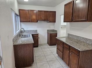 2439 Windsor Dr #2439, San Bernardino, CA 92404
