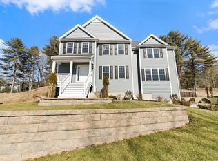29 Lorraine Metcalf Rd, Franklin, MA 02038