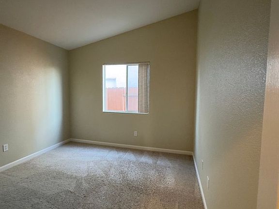 5th image of 9093 Willowberry Way