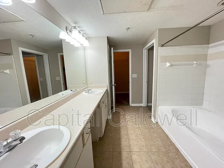 2010 E Palm Ave #15206-Y15206 — Photo 19
