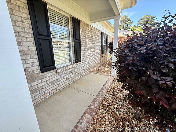 4th image of 604 Raven Pl