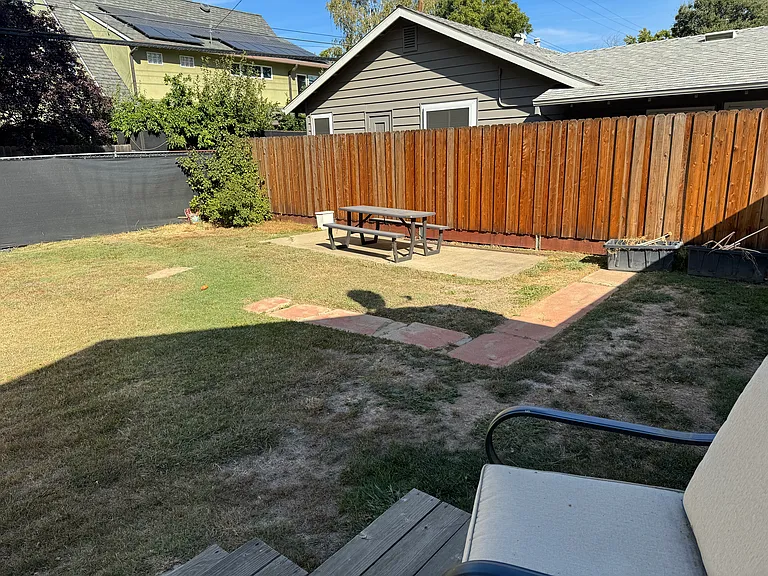 4833 U St — Photo 27