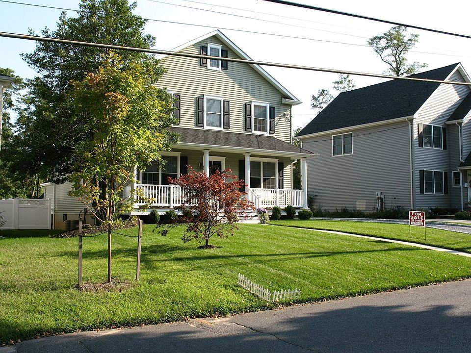 150 Third Street 732.933.3814