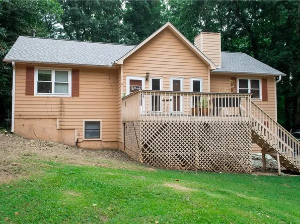 2276 Mohawk Trl, Acworth, GA 30102