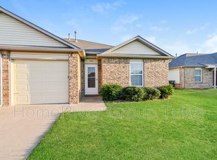 3501 E Gillette St, Broken Arrow, OK 74014