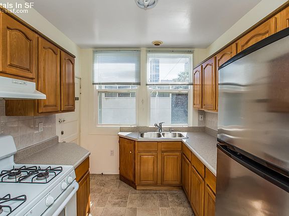 2nd image of 621 Chestnut St #A