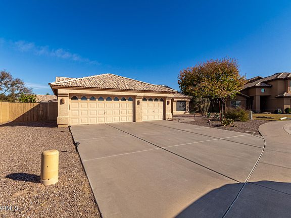 3rd image of 4554 W WHITTEN Court