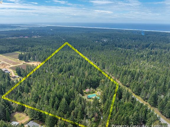 3rd image of 57490 Randolph Rd