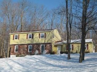 4 Willow Dr, Hopewell Junction, NY 12533
