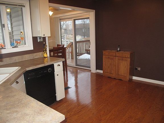 2nd image of 1510 Fernwood Ter