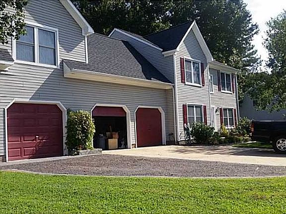 3rd image of 1324 Hillside Ave