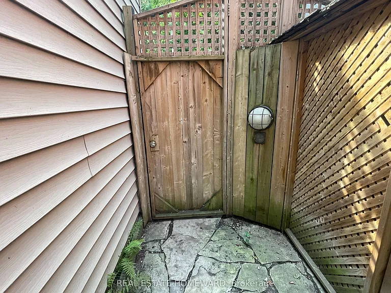 27 Lewis St #COACH — Photo 33