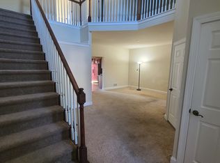 12 Pfautz Cir, Elizabethtown, PA 17022