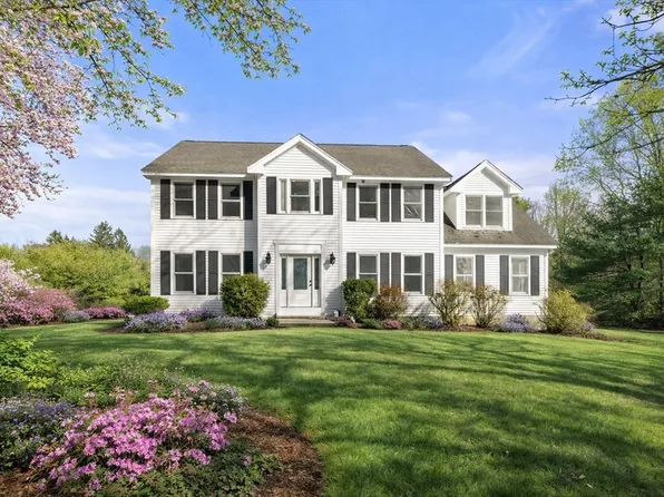 99 Corn Rd, Bolton, MA 01740