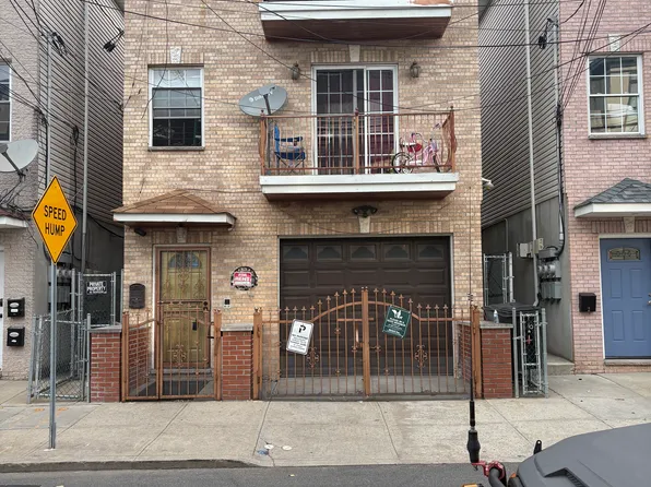 38 Congress St Floor 1, Jersey City, NJ 07307