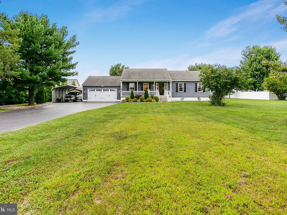 1st image of 305 Williamson Ln