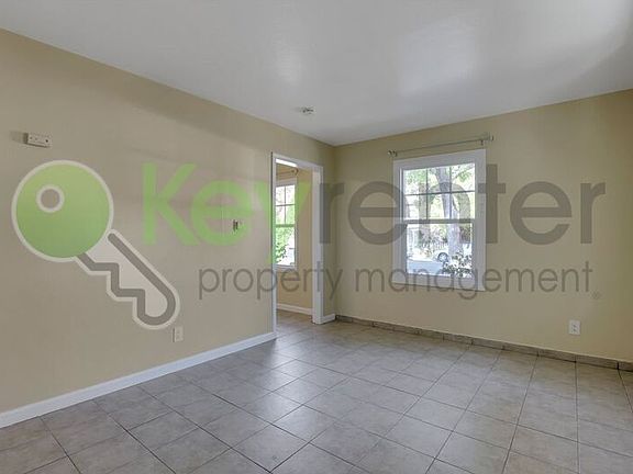 3rd image of 3116 2nd Ave APT A