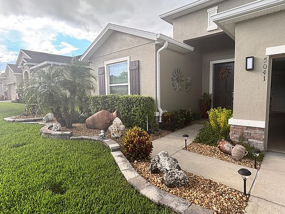 3rd image of 5041 SW 56th St