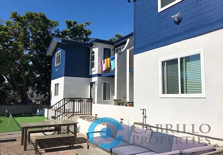 1016 Hornblend St #1 — Photo 4