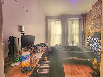 Rented by RELEASE NY