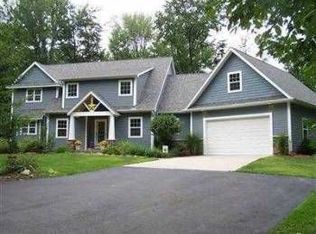 939 146th Ave, Wayland, MI 49348